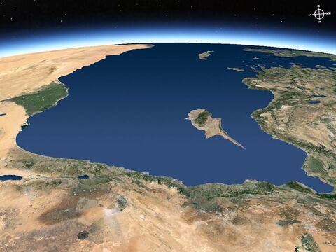 Vista aérea da linha costeira oriental do Mar Mediterrâneo, avistada a partir do leste em direção oeste. – Slide número 17