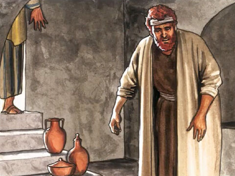 A seguir, Simão Pedro, que vinha atrás dele, chegou, entrou no sepulcro – Slide número 15