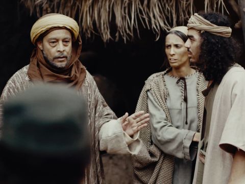 Os irmãos responderam:<br/>– Como nós poderíamos possivelmente saber que ele diria, “Traga-me o seu irmão?”<br/>Judá disse:<br/>Eu juro pela segurança de Benjamim. Você pode me responsabilizar se eu não o trouxer de volta. Carregarei a culpa diante de você por toda a minha vida. – Slide número 4
