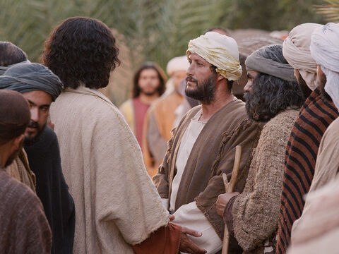 Um jovem rico aproximou-se de Jesus e perguntou: <br/>– Mestre, que coisa boa devo fazer para conseguir a vida eterna? – Slide número 1