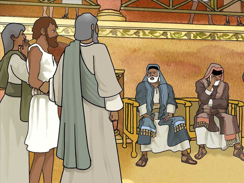 Depois, os fariseus questionaram os pais do homem. Eles estavam com pavor dos fariseus porque sabiam que se louvassem a Jesus, seriam expulsos da sinagoga. Então, apenas admitiram que o filho deles havia nascido cego. – Slide número 11