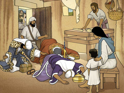 Ao entrarem na casa, viram o menino com Maria, sua mãe, e, prostrando-se, o adoraram. Então abriram os seus tesouros e lhe deram presentes: ouro, incenso e mirra. Mateus 2:11 (NVI) – Slide número 6
